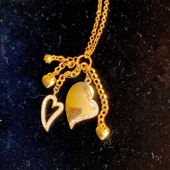 Vintage Cookie Lee NWT Gold Heart Charm Necklace - Picture 4 of 7
